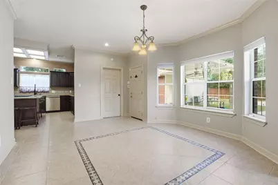 708 Bayou Crest Circle, Dickinson, TX 77539 - Photo 4