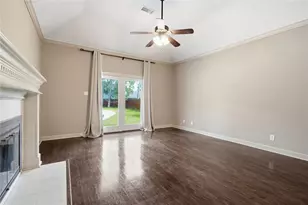708 Bayou Crest Cir, Dickinson, TX 77539 - Photo 12