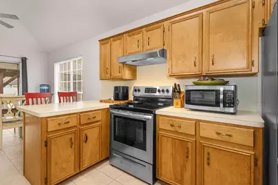 6878 Kingston Cove Lane, Willis, TX 77318 - Photo 16