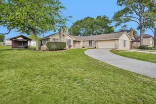 6878 Kingston Cove Ln, Willis, TX 77318 - Photo 32