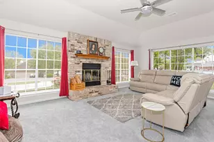 6878 Kingston Cove Ln, Willis, TX 77318 - Photo 10