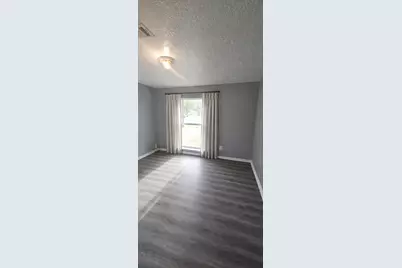 713 S Fenner Avenue, Cleveland, TX 77327 - Photo 6