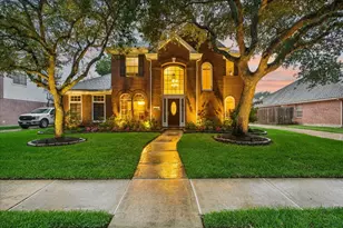 3226 Pleasant Cove Ct, Houston, TX 77059 - Photo 1