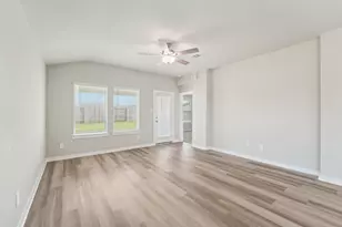 29210 Farmhouse Ests Dr, Waller, TX 77484 - Photo 12