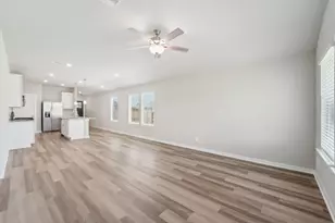 29210 Farmhouse Ests Dr, Waller, TX 77484 - Photo 16