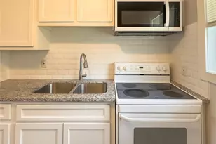 111 Holly St, Lake Jackson, TX 77566 - Photo 18