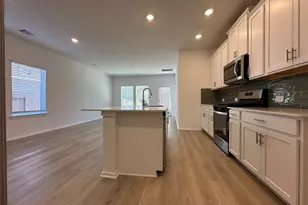 387 Sunrise Ranch Dr, Montgomery, TX 77316 - Photo 10