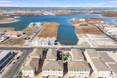14910 Leeward Drive #304, Corpus Christi, TX 78418 - Photo 44