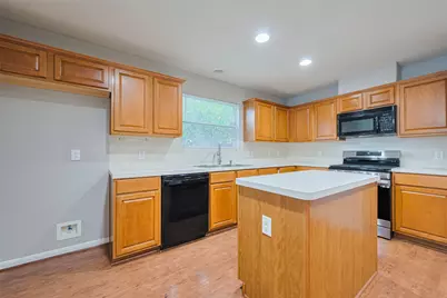 17323 Thicket Hollow Lane, Cypress, TX 77429 - Photo 16