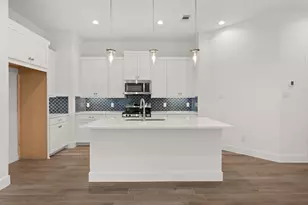 12806 Meadow Wind Wy, Conroe, TX 77302 - Photo 2