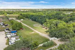 12010 Martindale Rd, Houston, TX 77048 - Photo 1