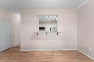 17557 Red Oak Dr, Houston, TX 77090 - Photo 12