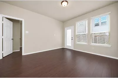 3111 Dakota Falls Dr, Houston, TX 77063 - Photo 32