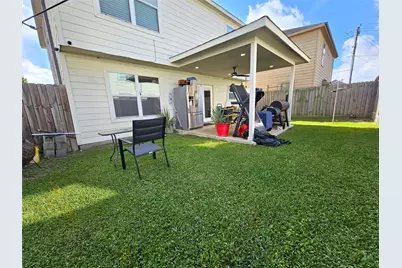 9118 Iron Springs Drive, Houston, TX 77034 - Photo 18