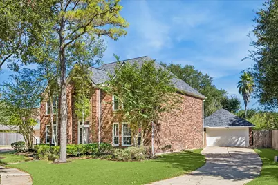 16802 Willow Bend Court, Sugar Land, TX 77479 - Photo 28