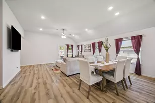 15419 Surrey Pines Ln, Houston, TX 77044 - Photo 6