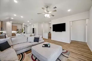 15419 Surrey Pines Ln, Houston, TX 77044 - Photo 6