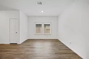 510 Belle Spgs Ln, Conroe, TX 77301 - Photo 4