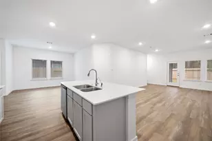 510 Belle Spgs Ln, Conroe, TX 77301 - Photo 8