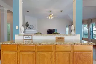 18306 Farriswood Ct, Cypress, TX 77433 - Photo 12