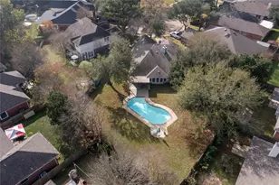 18306 Farriswood Ct, Cypress, TX 77433 - Photo 2