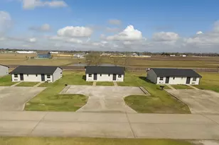 1215 Kingston Dr, Wharton, TX 77488 - Photo 2