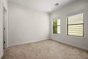 742 W 24th St, Houston, TX 77008 - Photo 22