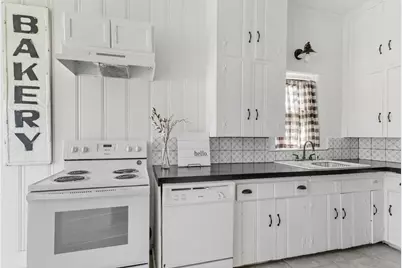 1005 W Orange, Orange, TX 77630 - Photo 10