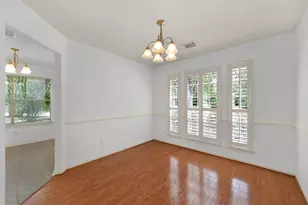 166 Burgandy Vine Ct, The Woodlands, TX 77384 - Photo 6