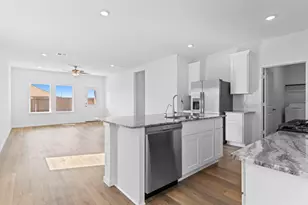 9026 Rose Water Trail, Iowa Colony, TX 77583 - Photo 6