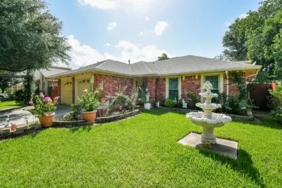 9411 Kingsvalley Street, Houston, TX 77075 - Photo 2
