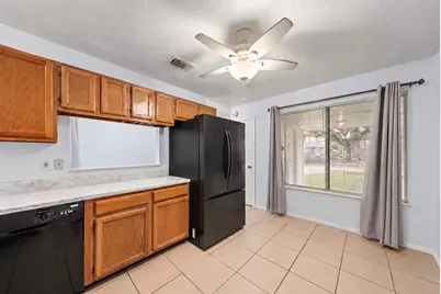 10302 Bushy Creek Drive, Houston, TX 77070 - Photo 14