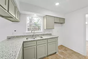 10715 Nobility Dr, Houston, TX 77099 - Photo 18