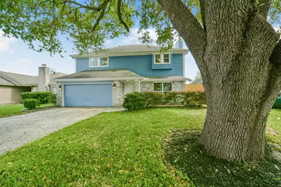 10715 Nobility Drive, Houston, TX 77099 - Photo 2