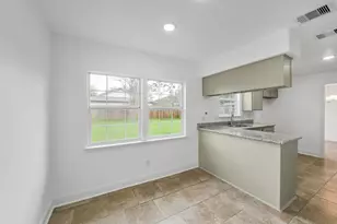 10715 Nobility Dr, Houston, TX 77099 - Photo 16