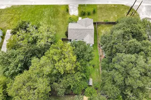 221 Carrell St, Tomball, TX 77375 - Photo 44