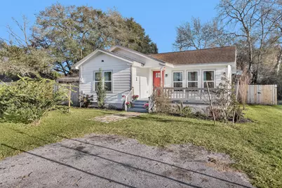 221 Carrell Street, Tomball, TX 77375 - Photo 4
