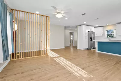 221 Carrell Street, Tomball, TX 77375 - Photo 12