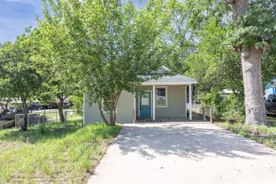 205 E 2nd Street, Hearne, TX 77859 - Photo 4