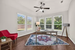 5811 Caper Shores Ln, Sugar Land, TX 77479 - Photo 4