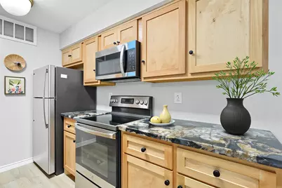 12955 Woodforest Boulevard #19, Houston, TX 77015 - Photo 4