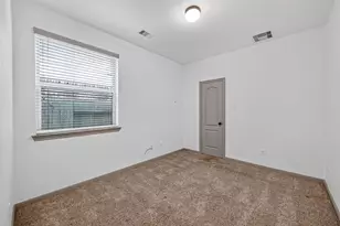 19230 S Cottonwood Green Ln, Cypress, TX 77433 - Photo 26