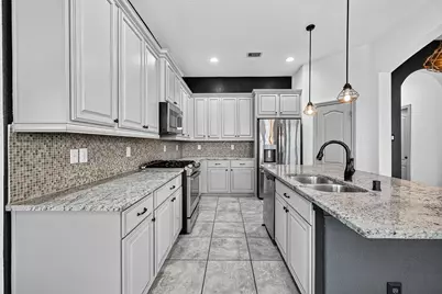 19230 S Cottonwood Green Lane, Cypress, TX 77433 - Photo 2