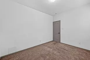 19230 S Cottonwood Green Ln, Cypress, TX 77433 - Photo 26