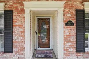 8210 Roebourne Ln, Houston, TX 77070 - Photo 4