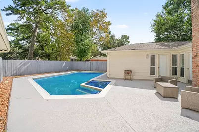 8210 Roebourne Lane, Houston, TX 77070 - Photo 32