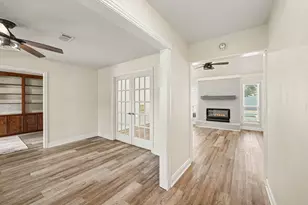8210 Roebourne Ln, Houston, TX 77070 - Photo 10