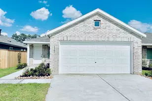 1367 Diamond Carnation Dr, Conroe, TX 77301 - Photo 1