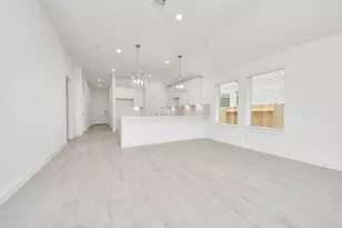 1037 Golden Glow Path, Magnolia, TX 77355 - Photo 14