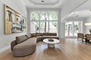 18 Floret Ct, The Woodlands, TX 77382 - Photo 8
